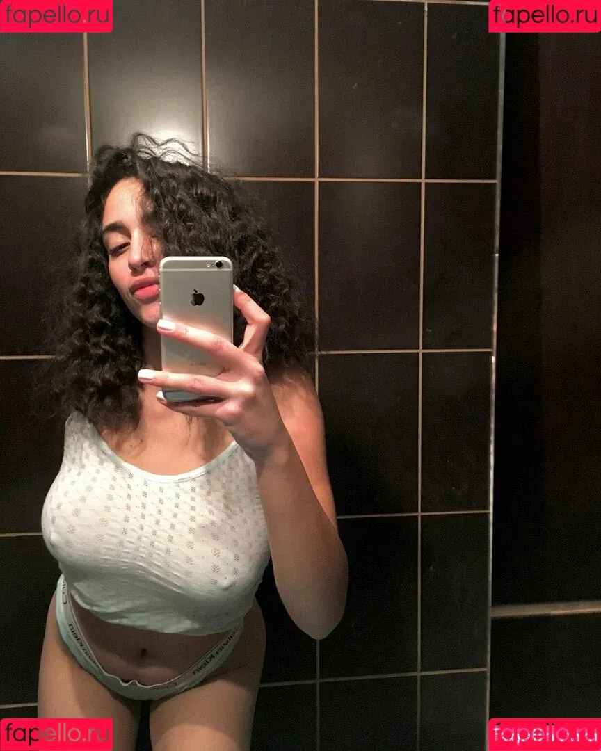 Ivana S. Onlyfans Photo Gallery 