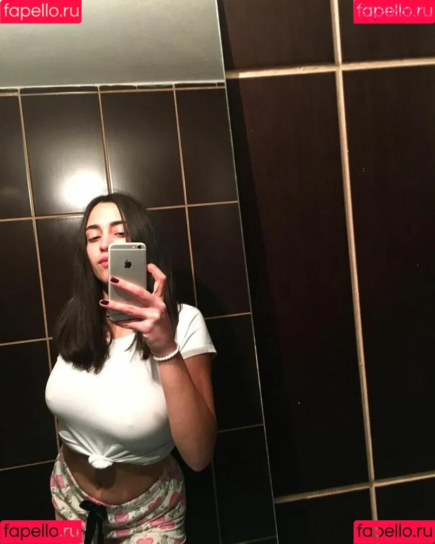 Ivana S. Onlyfans Photo Gallery 