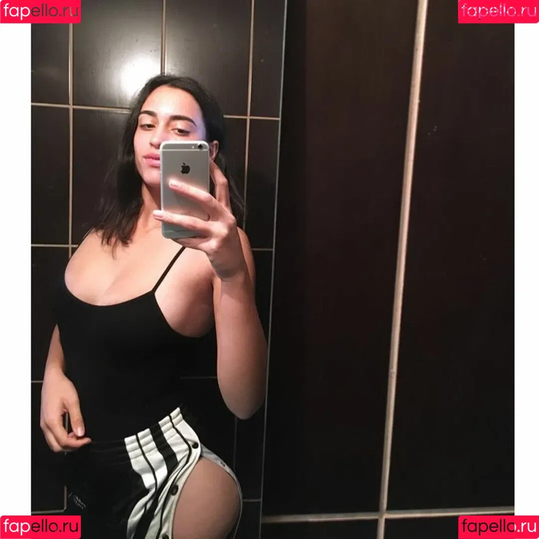 Ivana S. Onlyfans Photo Gallery 