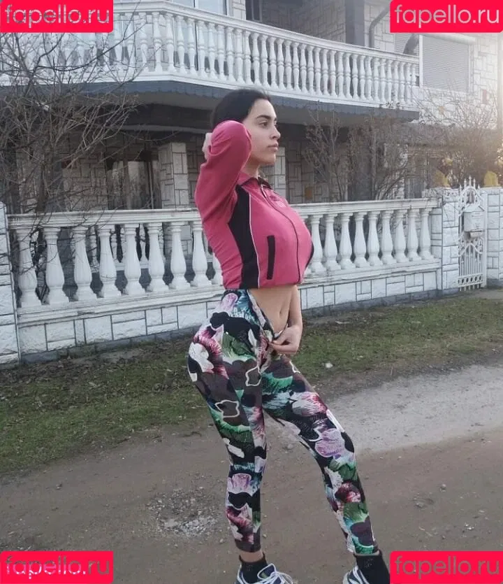 Ivana S. Onlyfans Photo Gallery 
