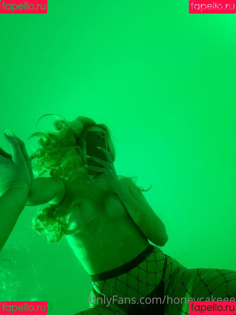 honeycakeee Onlyfans Photo Gallery 