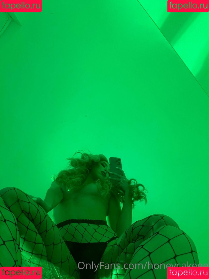 honeycakeee Onlyfans Photo Gallery 