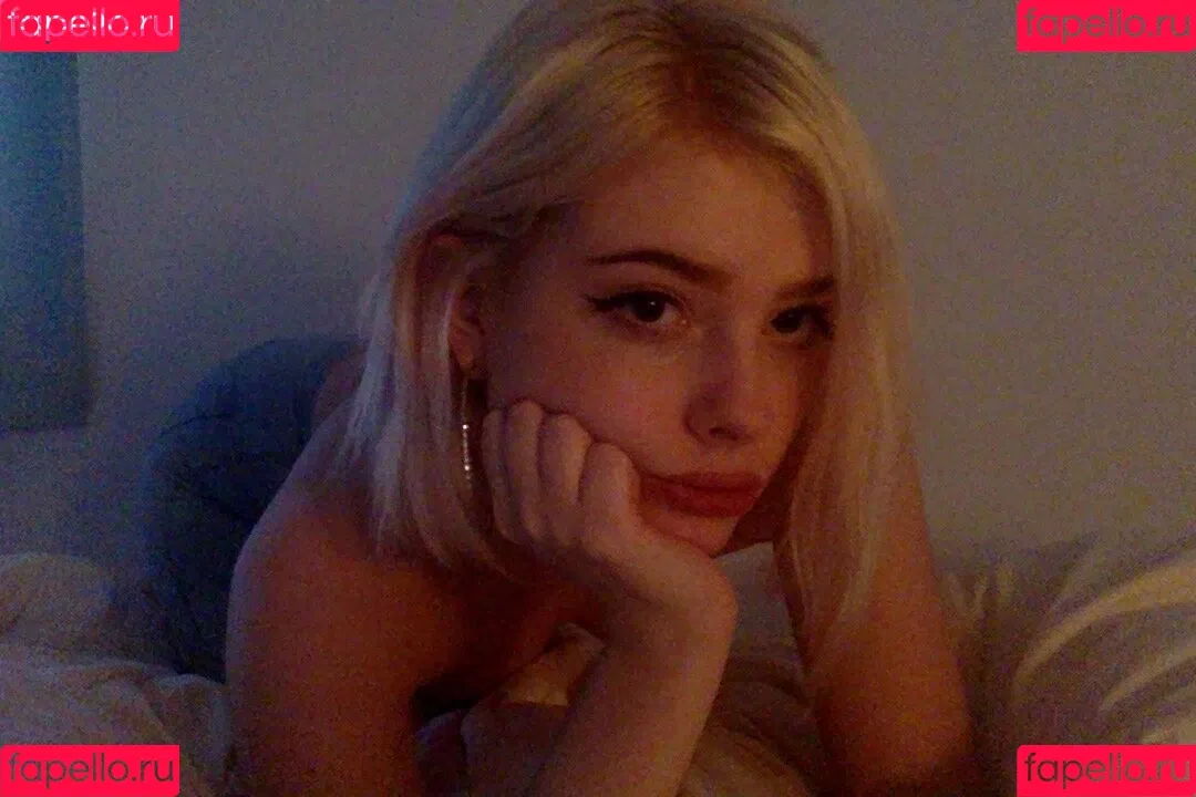 Feebux Onlyfans Photo Gallery 