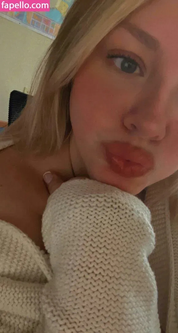 Feebux Onlyfans Photo Gallery 