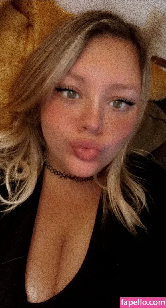 Feebux Onlyfans Photo Gallery 