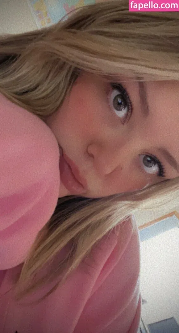 Feebux Onlyfans Photo Gallery 