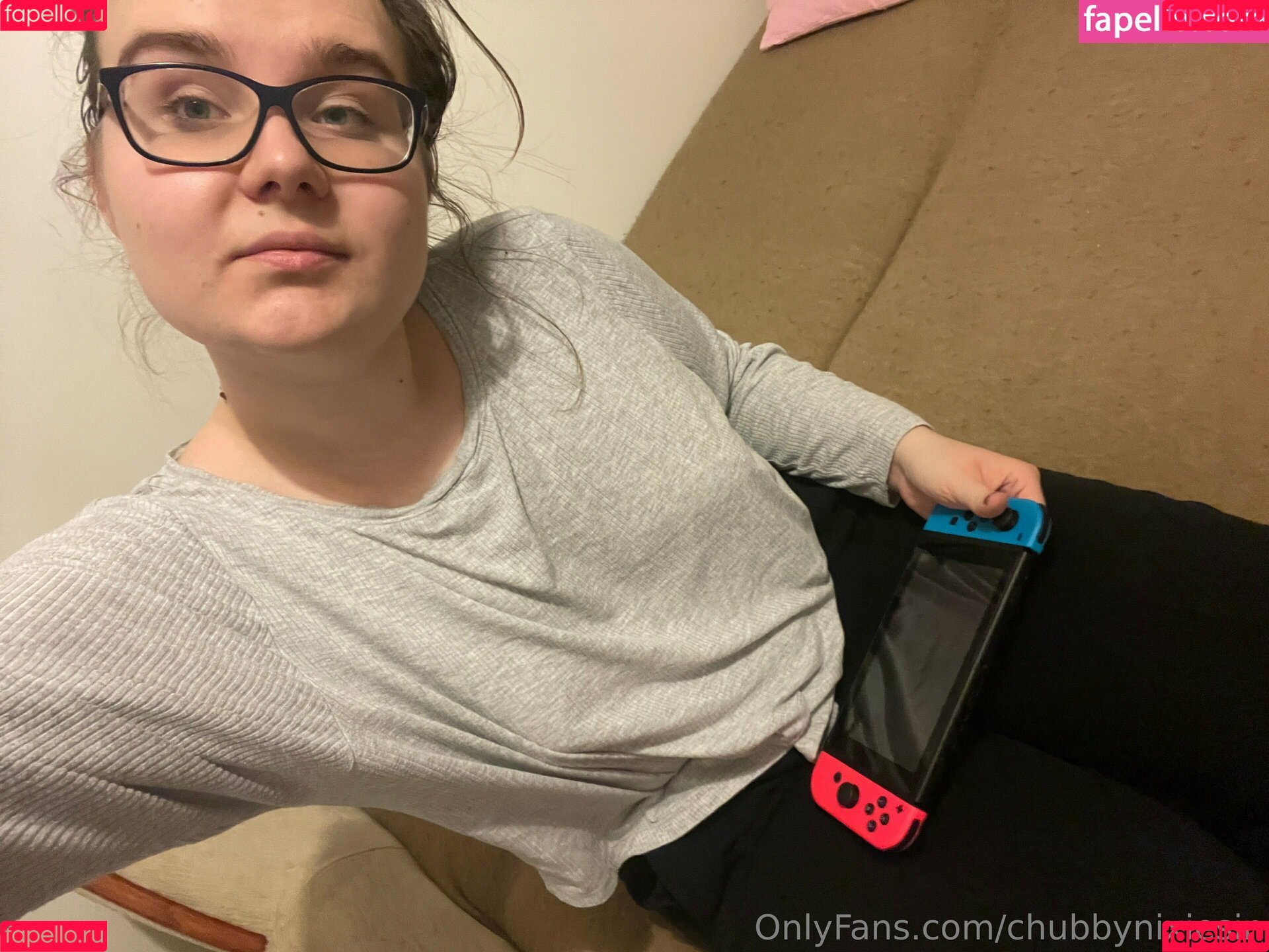 chubbynixiesin Onlyfans Photo Gallery 