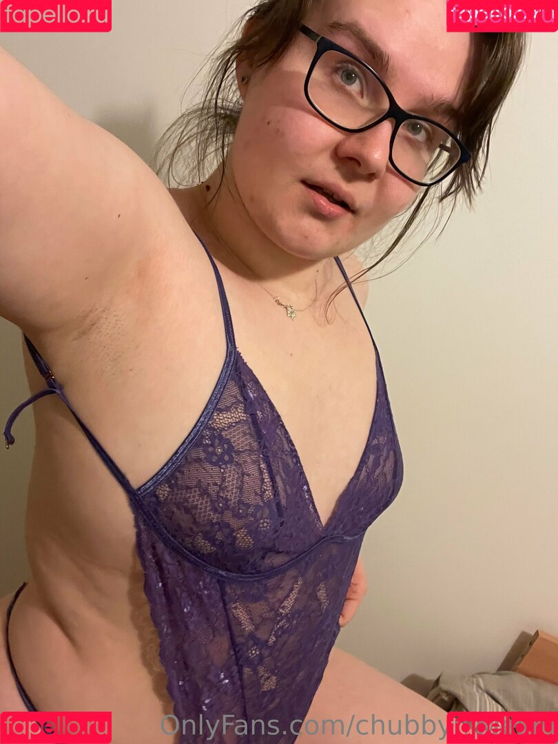 chubbynixiesin Onlyfans Photo Gallery 