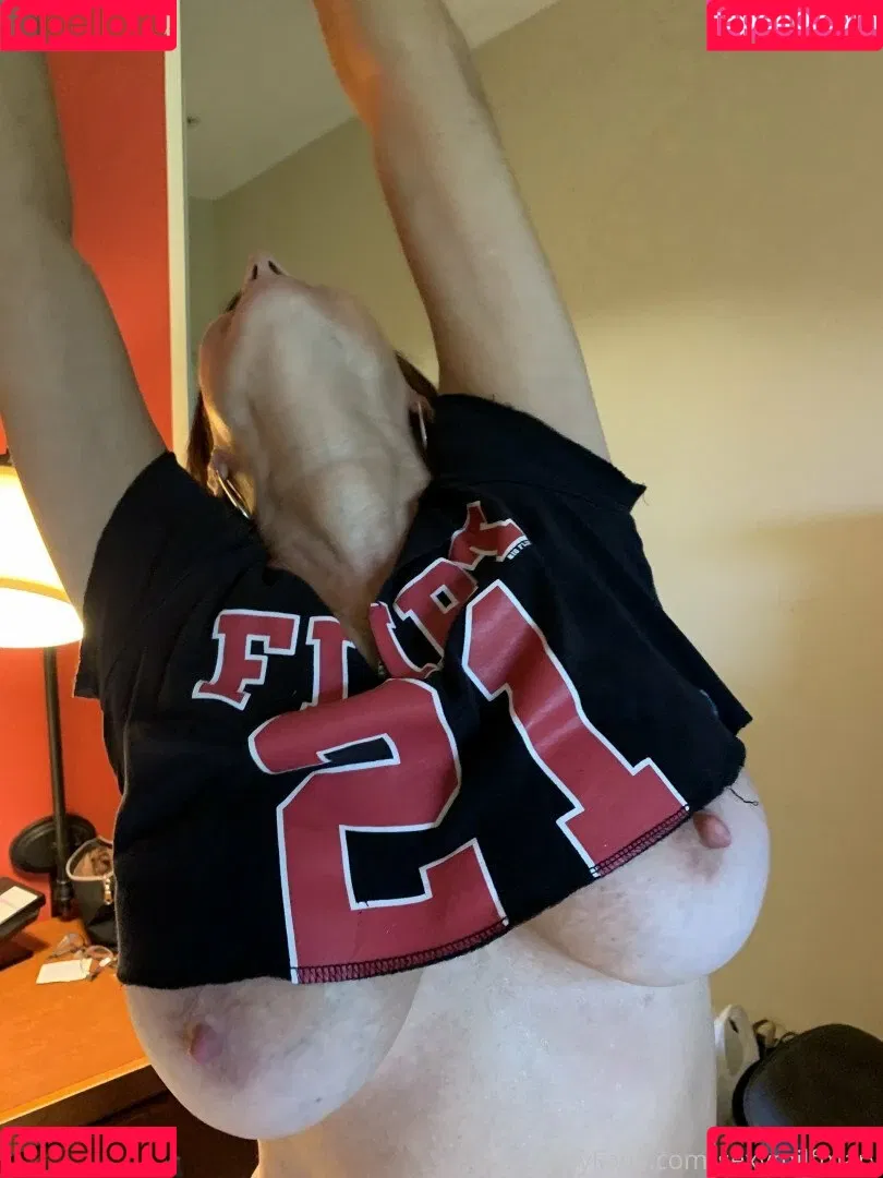 Mary Burke Onlyfans Photo Gallery 