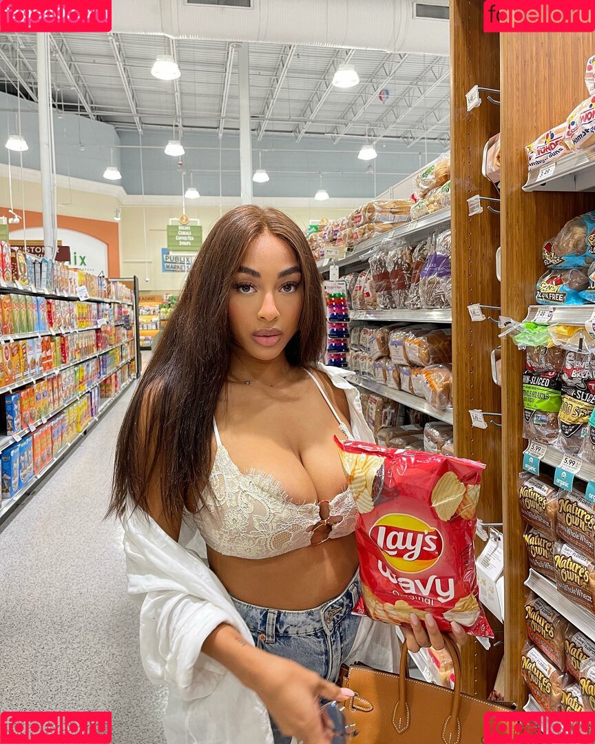 Ashleyroseglam Onlyfans Photo Gallery 