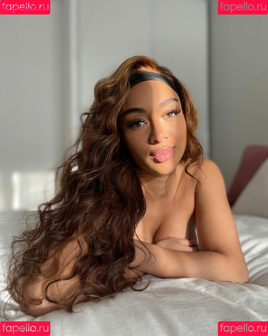 Ashleyroseglam Onlyfans Photo Gallery 