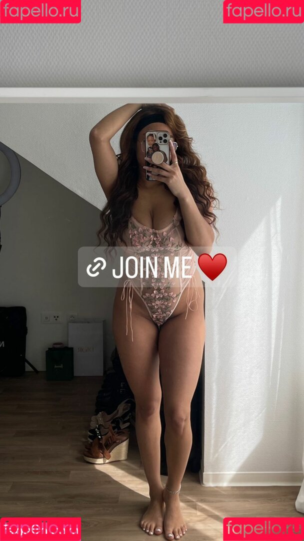 Ashleyroseglam Onlyfans Photo Gallery 