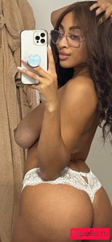 Ashleyroseglam Nude Onlyfans Photo 3
