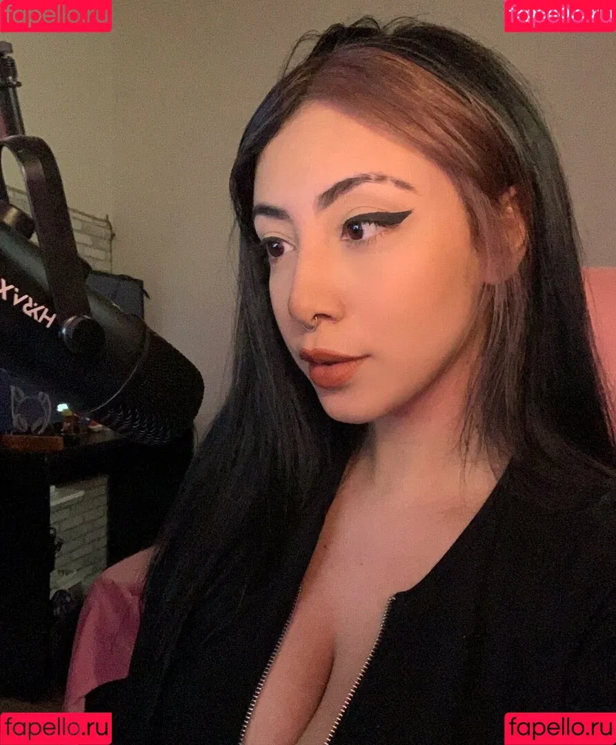 Gabruxona Onlyfans Photo Gallery 