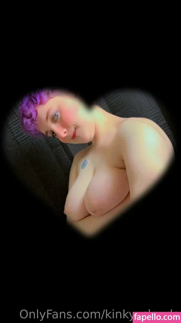 kinky_clouds Onlyfans Photo Gallery 