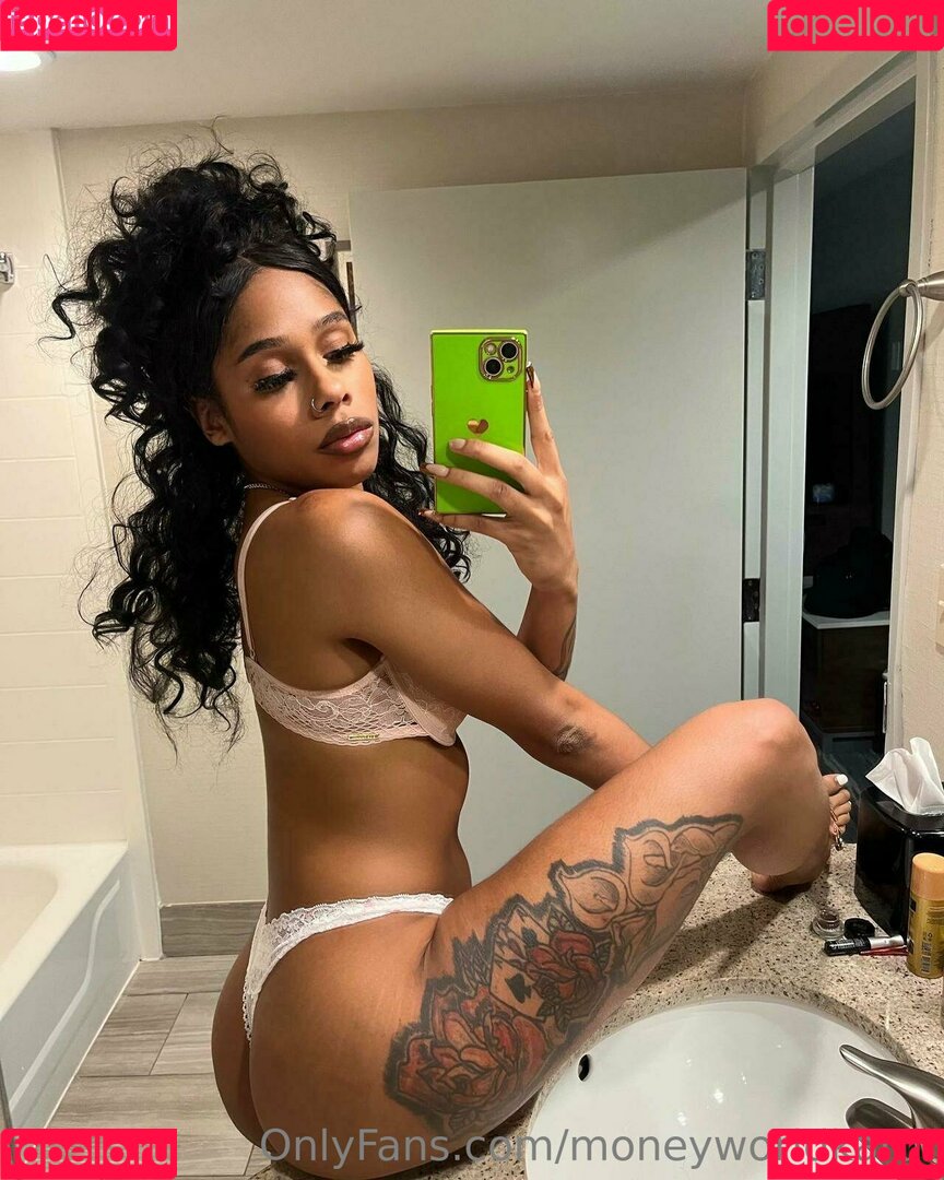 moneyworldkardi Nude Onlyfans Photo 45