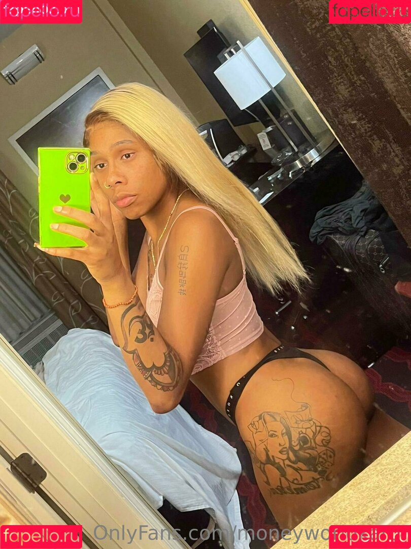 moneyworldkardi Nude Onlyfans Photo 24