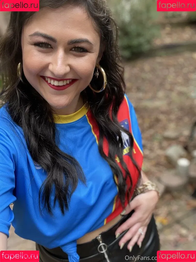 josiejaxxon Onlyfans Photo Gallery 