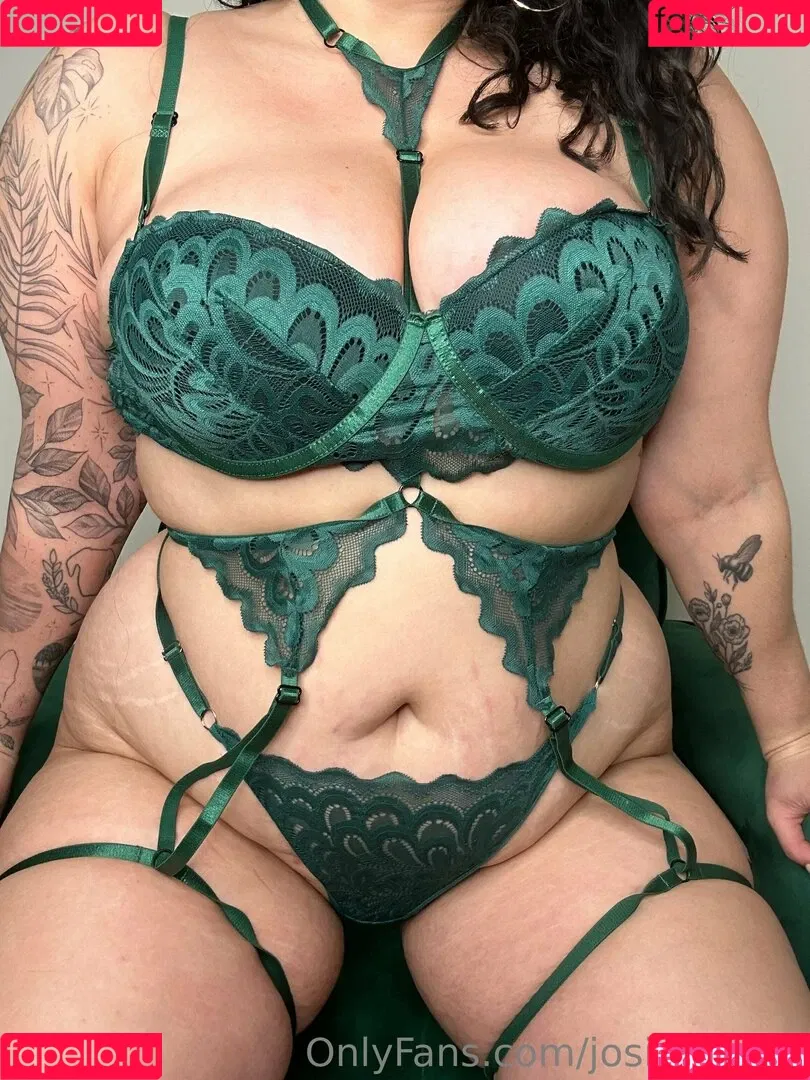 josiejaxxon Onlyfans Photo Gallery 
