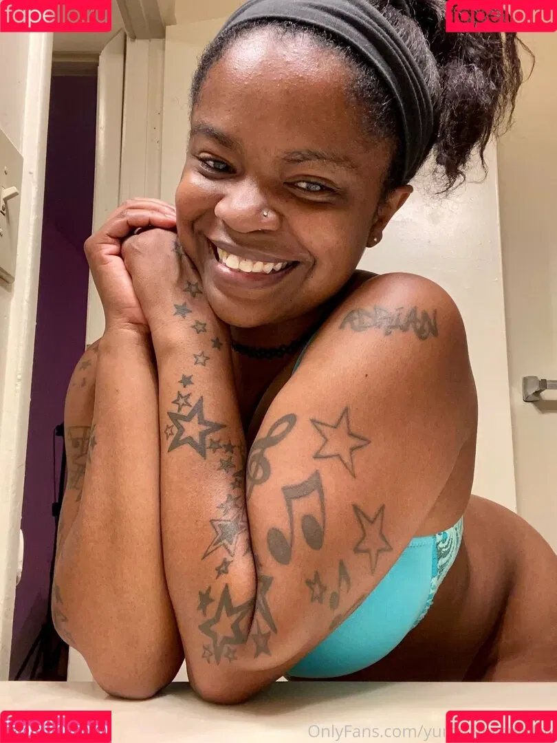 yummybrownfox Onlyfans Photo Gallery 