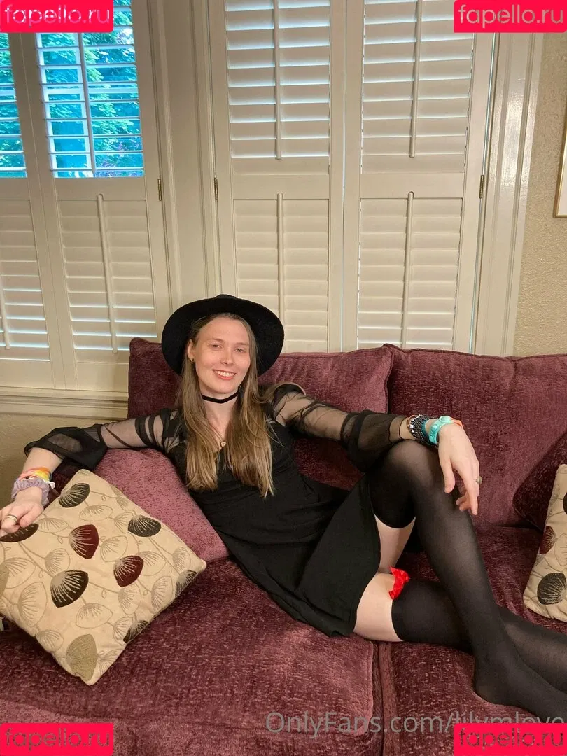 lilymlove Onlyfans Photo Gallery 