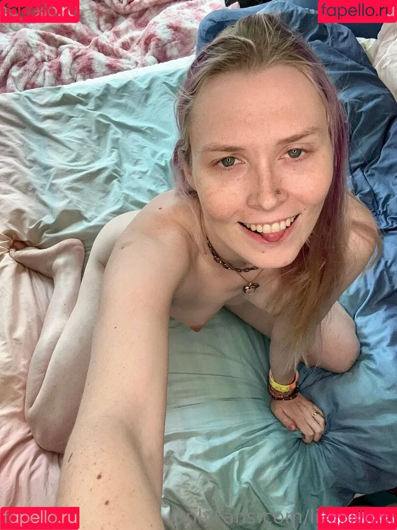 lilymlove Onlyfans Photo Gallery 