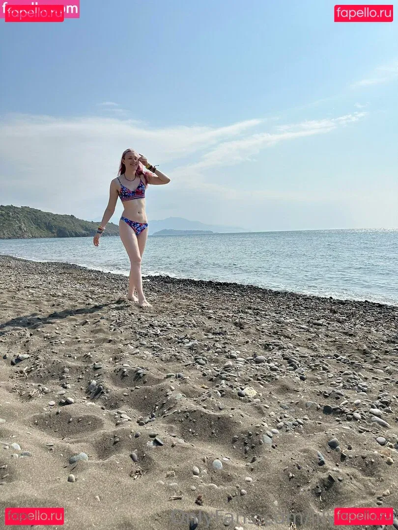 lilymlove Onlyfans Photo Gallery 