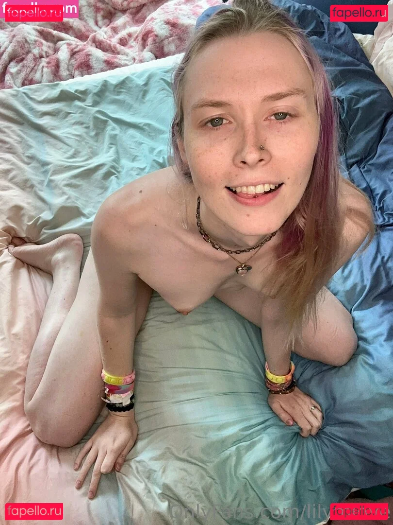 lilymlove Onlyfans Photo Gallery 