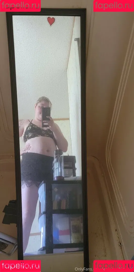 katiebugkitty122 Onlyfans Photo Gallery 