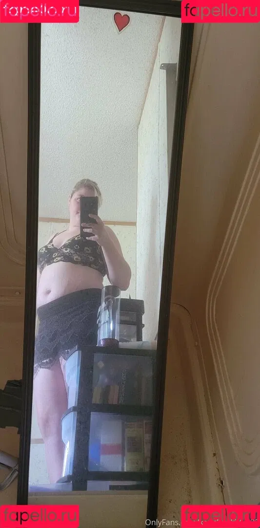 katiebugkitty122 Onlyfans Photo Gallery 