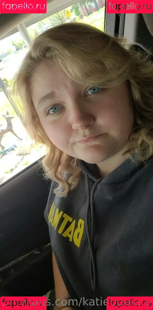 katiebugkitty122 Onlyfans Photo Gallery 