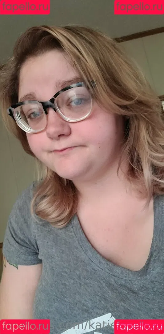 katiebugkitty122 Onlyfans Photo Gallery 