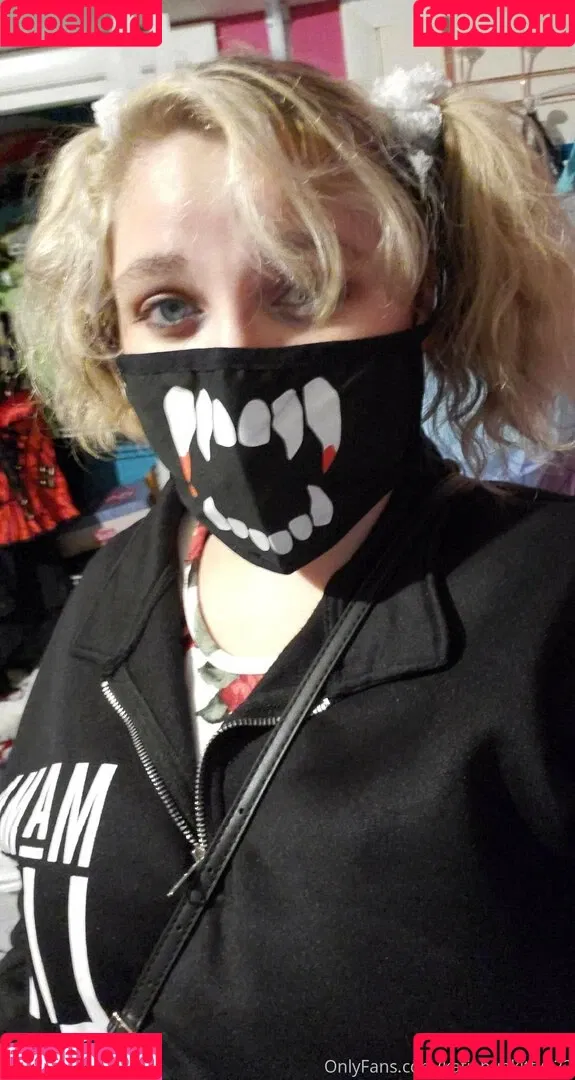 katiebugkitty122 Onlyfans Photo Gallery 