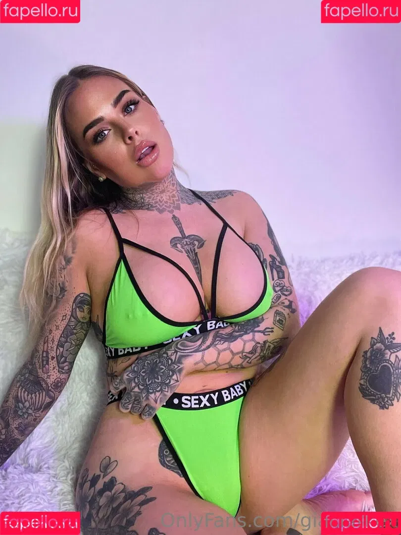 giaclarkex Onlyfans Photo Gallery 