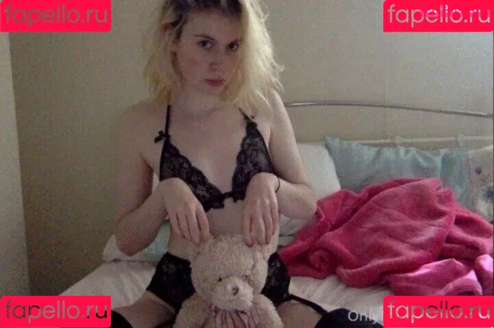 Kara Moon Onlyfans Photo Gallery 