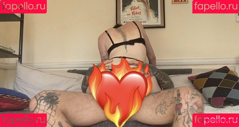 Kara Moon Onlyfans Photo Gallery 