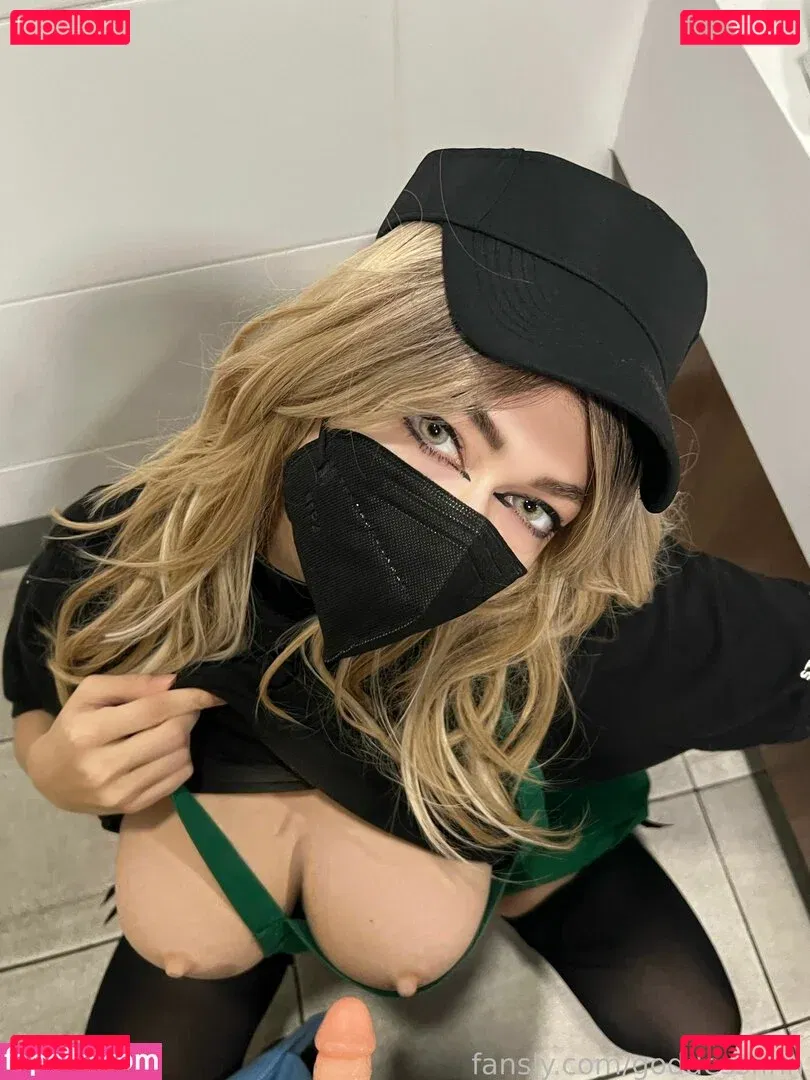 yourgoddessfinn Onlyfans Photo Gallery 