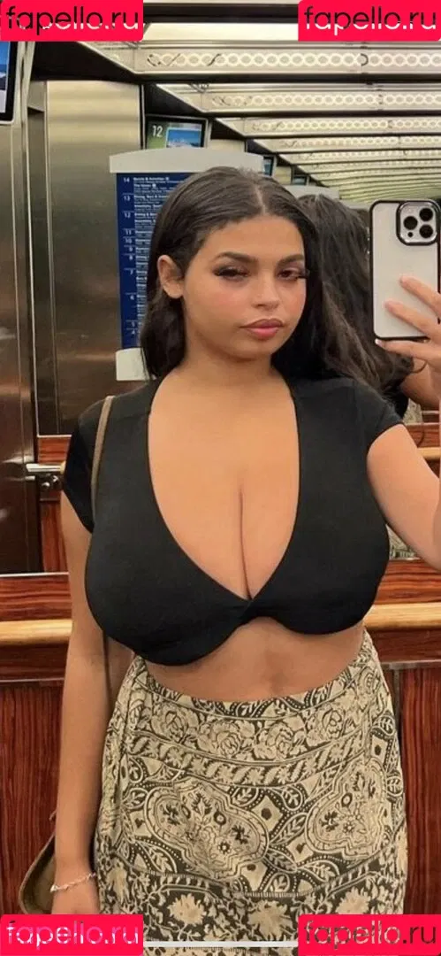 Summer T Onlyfans Photo Gallery 