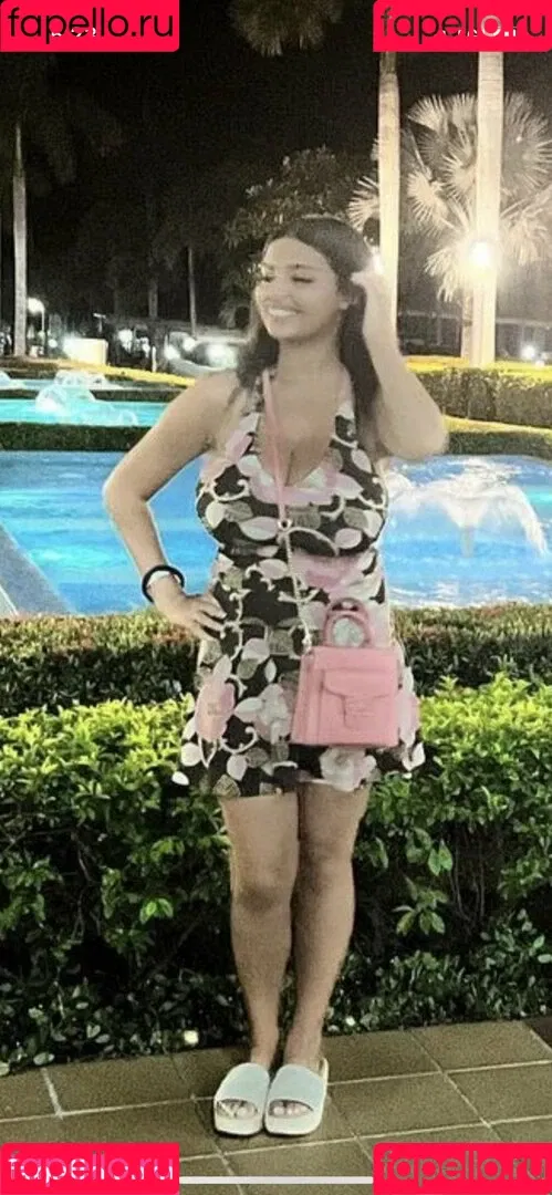 Summer T Onlyfans Photo Gallery 