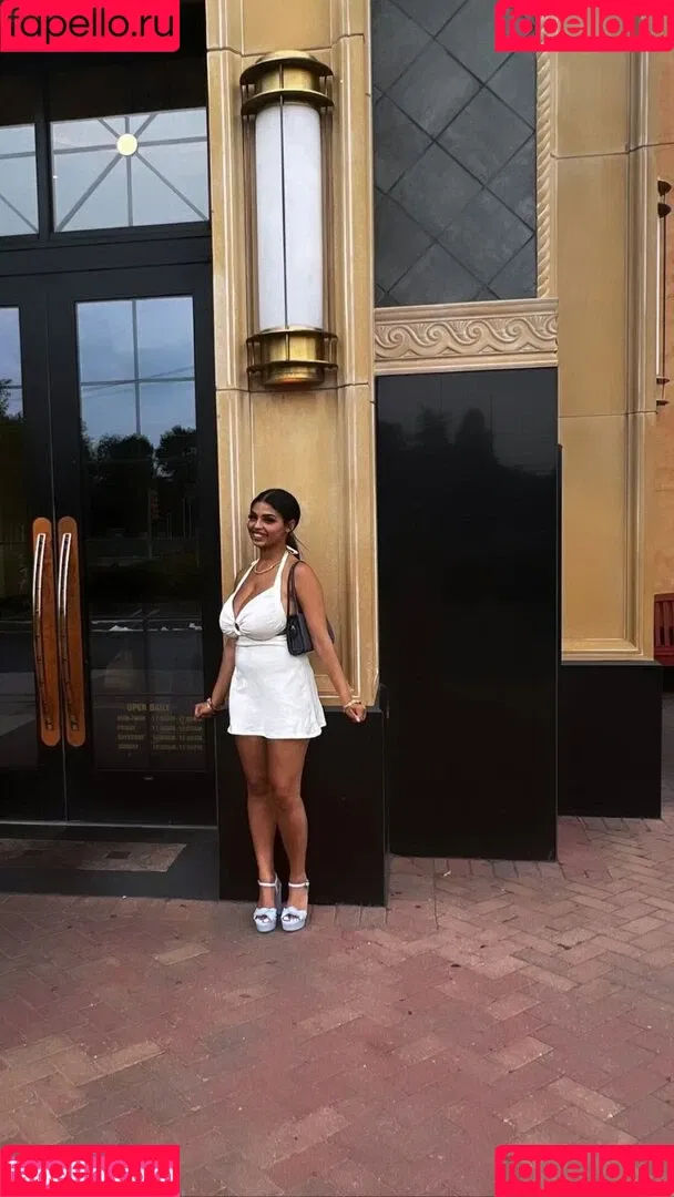 Summer T Onlyfans Photo Gallery 