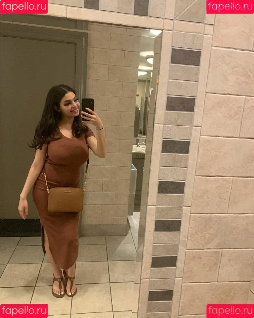 Summer T Onlyfans Photo Gallery 