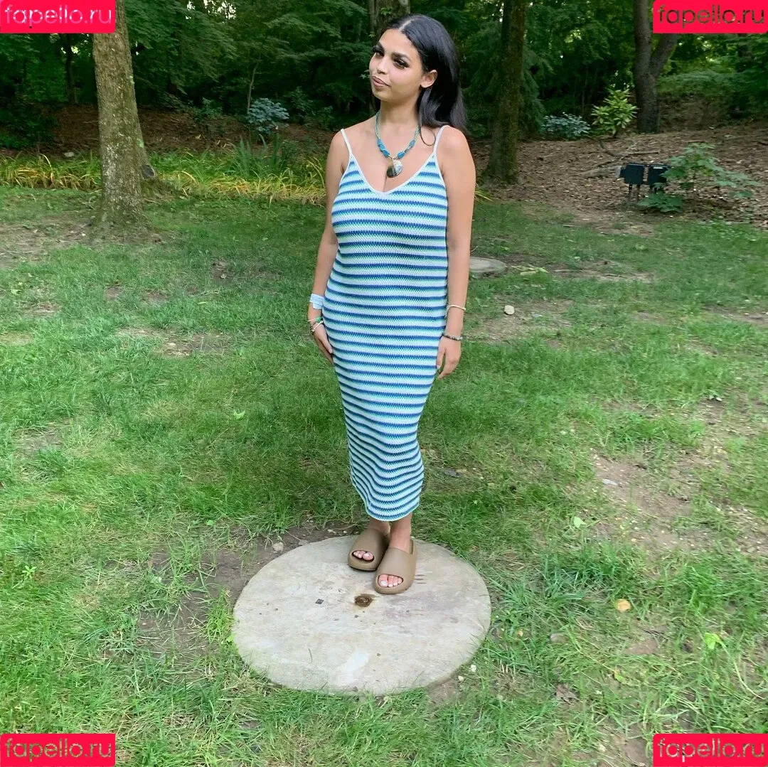 Summer T Onlyfans Photo Gallery 