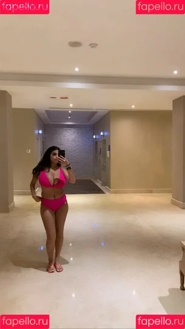 Summer T Onlyfans Photo Gallery 