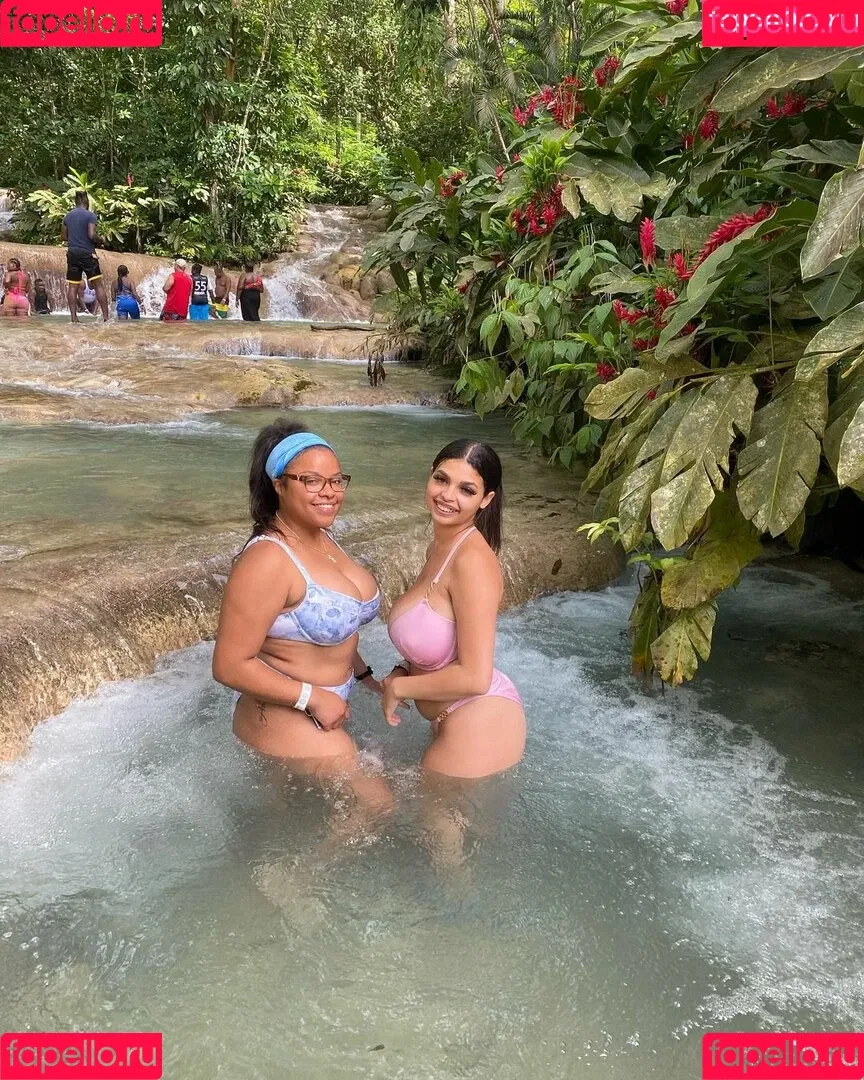 Summer T Onlyfans Photo Gallery 