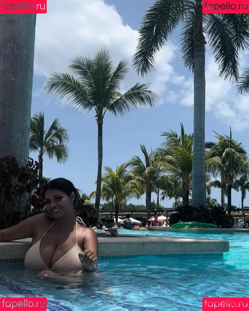 Summer T Onlyfans Photo Gallery 