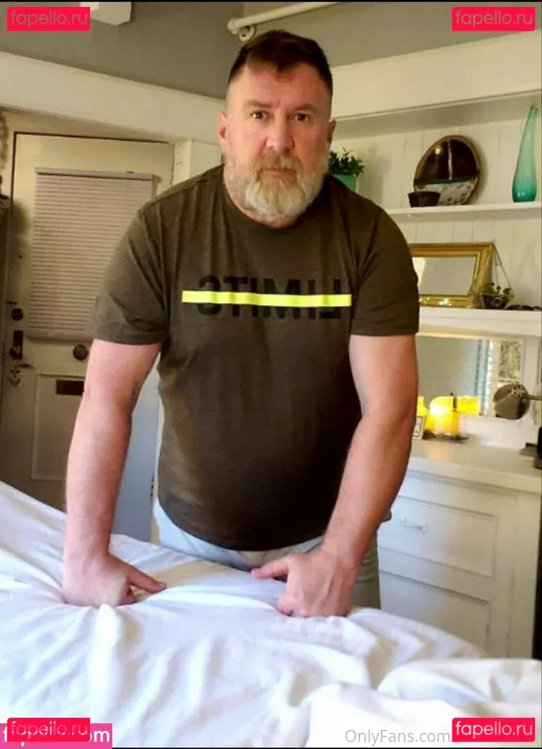 bearinheat Onlyfans Photo Gallery 