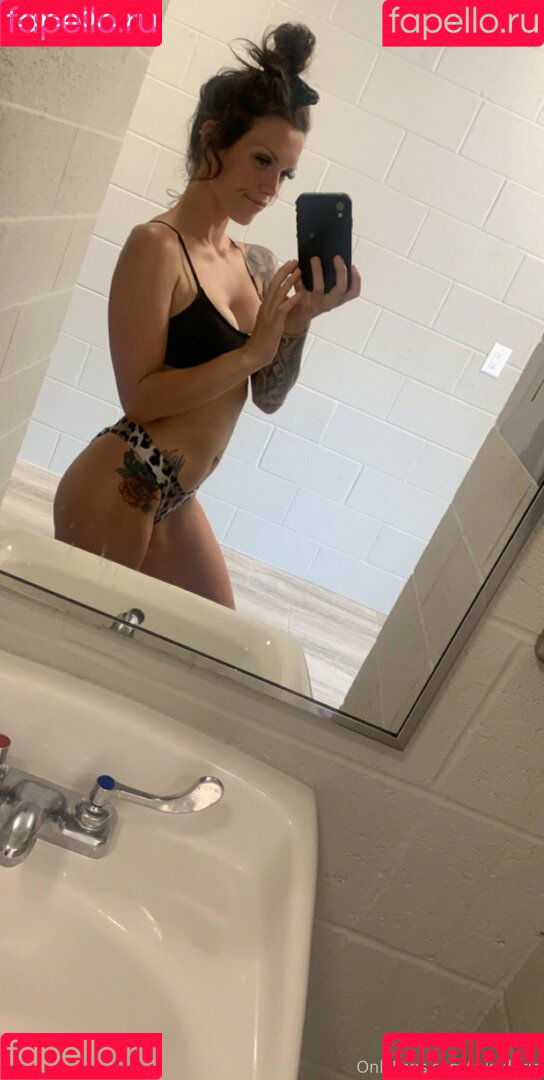 inkedariesgirl Onlyfans Photo Gallery 