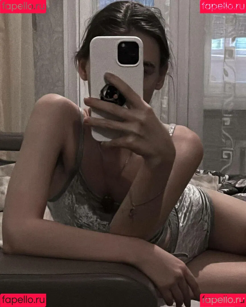 Sowa Valeri Onlyfans Photo Gallery 