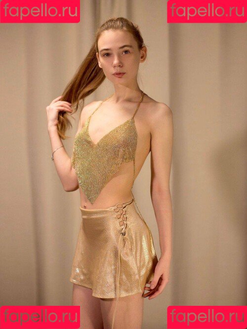 Sowa Valeri Onlyfans Photo Gallery 