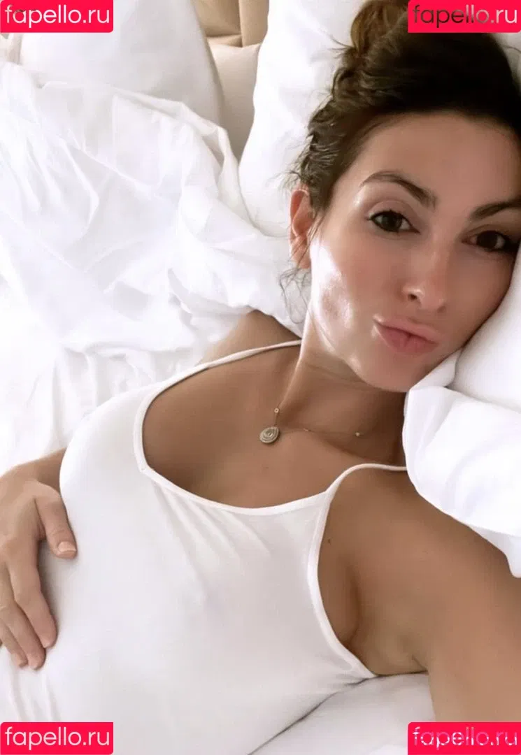 Luisa Zissman Onlyfans Photo Gallery 